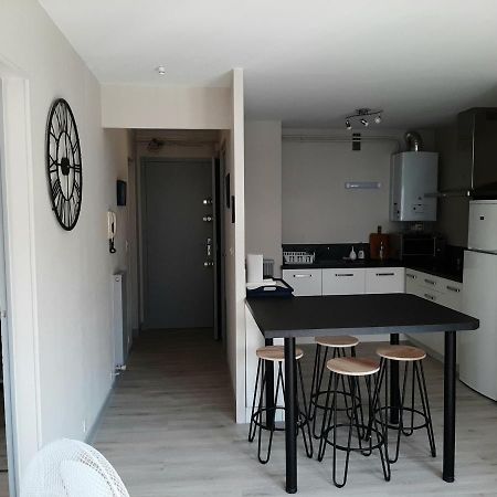 Appartement Confortable En Plein Centre De Saint-Jean-De-Luz, A Deux Pas De La Plage Et Des Commerces - Fr-1-239-586 Eksteriør bilde